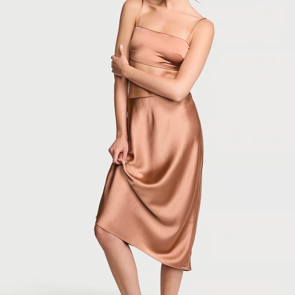 Victoria’s Secret Luxe Satin Crop Bandeau Top & Slip Skirt Set in Desert Blush 🩷